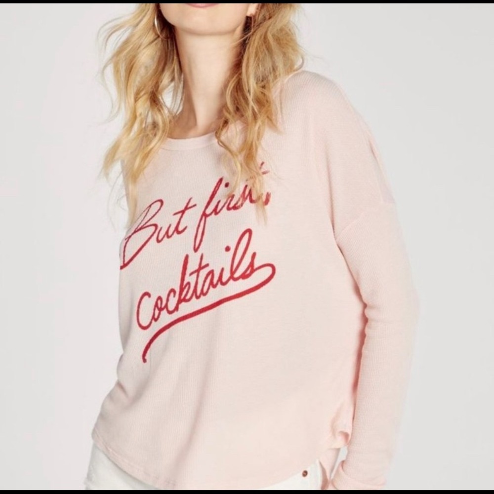 🎉HP👉NWT WILDFOX XS Statement crewneck Sweatshirt. “But first, Cocktails” - Picture 1 of 13
